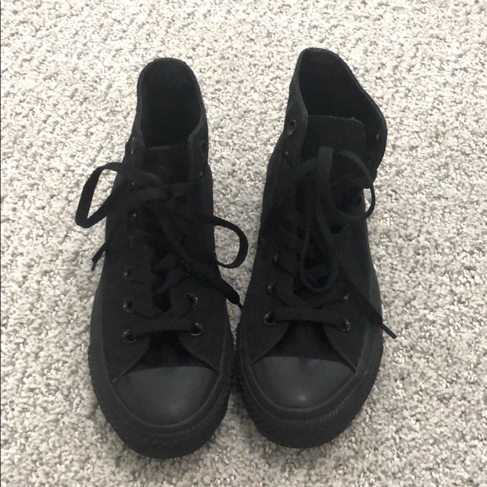 All black converse